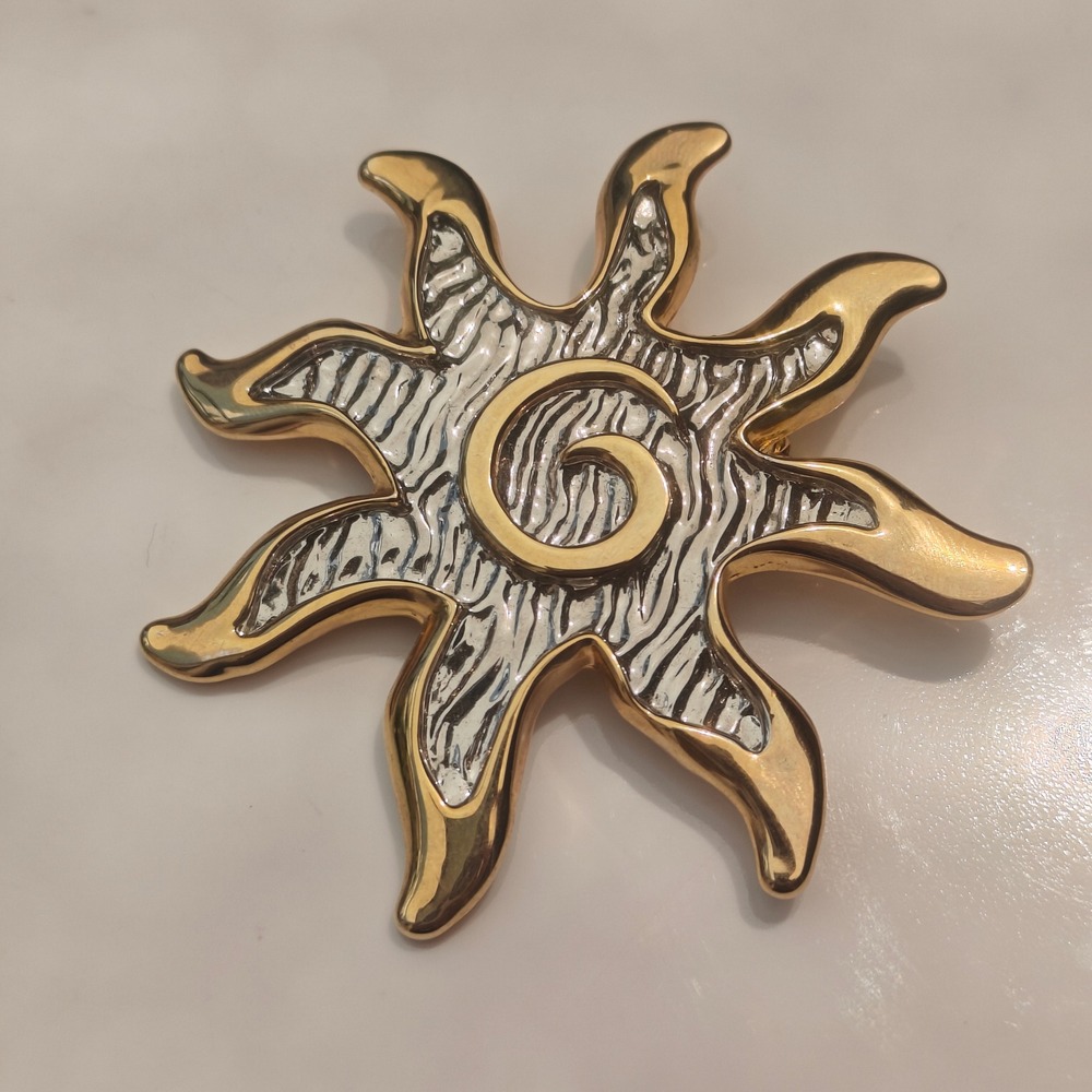 Two Tone Celestial Sun Brooch Gold Tone Swirl Silver Spiral Sunburst Pin 2.25"